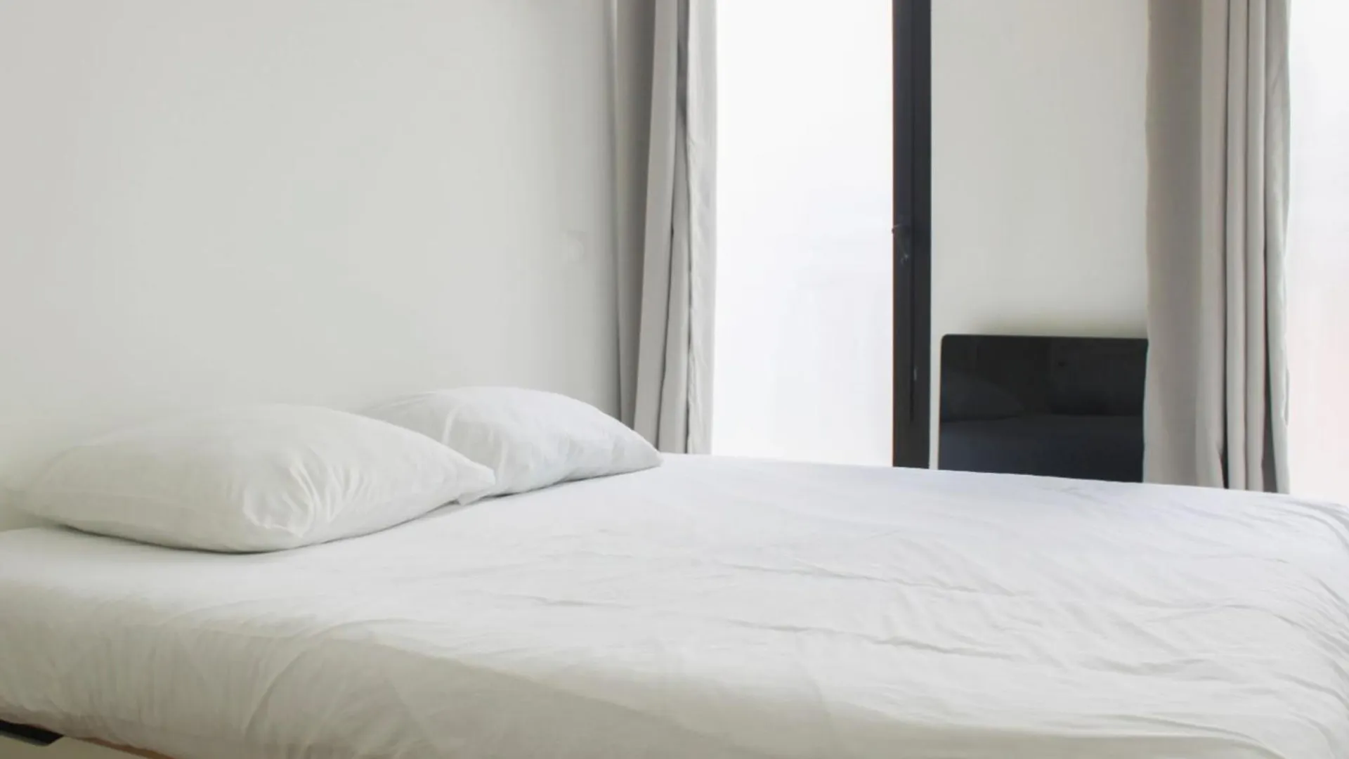 Spacious Appt Close To Place Monge Paris France